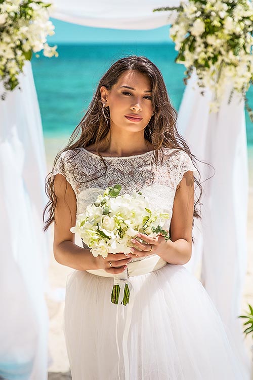Свадебная фотосессия с аркой на Пхукете