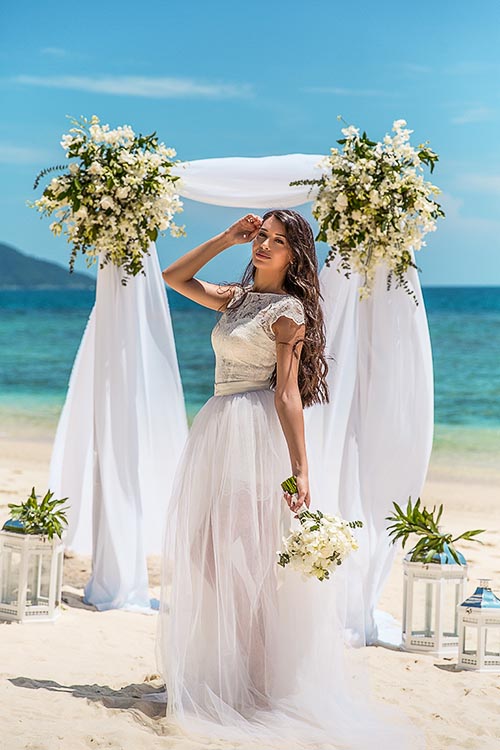 Свадебная фотосессия с аркой на Пхукете