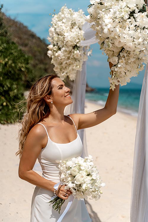 Свадебная фотосессия с аркой на Пхукете