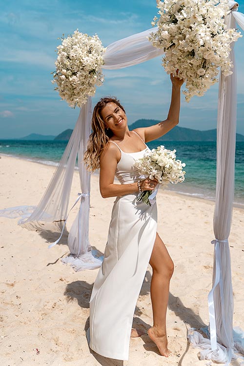 Свадебная фотосессия с аркой на Пхукете