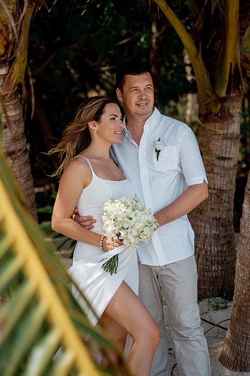 Свадебная фотосессия с аркой на Пхукете