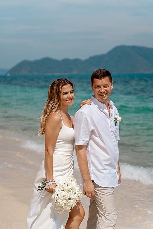 Свадебная фотосессия с аркой на Пхукете