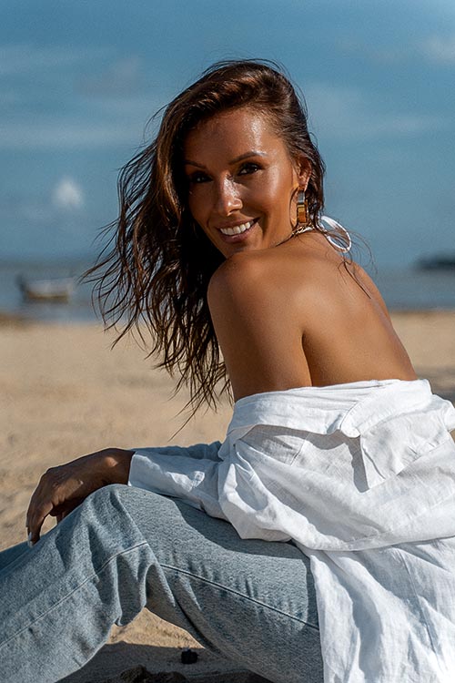 Индивидуальная фотосессия на пляже Ката Ной на Пхукете