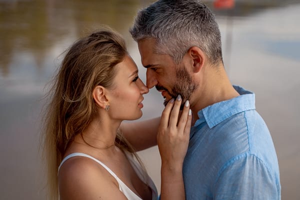 Лав Стори фотосессия на пляже Ката на Пхукете 40