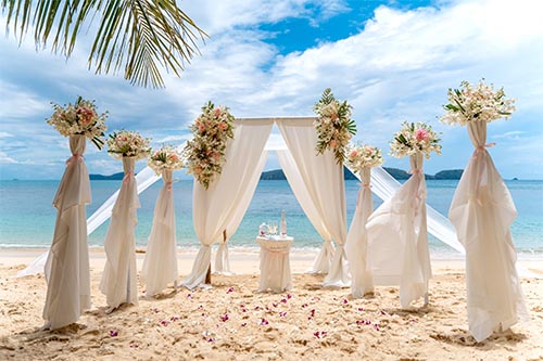 Мини свадебная церемония на Пхукете в Таиланде для Фабриция и Амелина на Пхукете