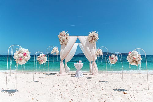 Мини свадебная церемония на Пхукете в Таиланде для Иляна и Эдуард на Пхукете