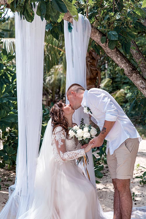 Ксюша и Артем свадьба на Пхукете