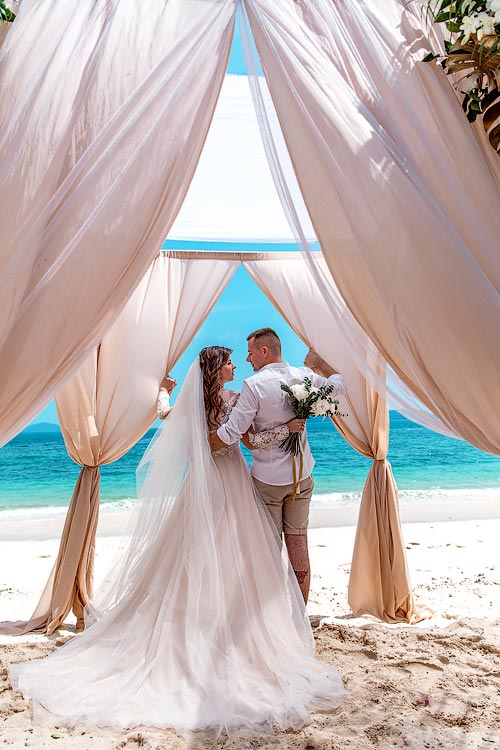 Ксюша и Артем свадьба на Пхукете