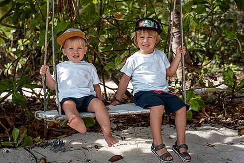 Семейная фотосессия на необитаемом острове на Пхукете