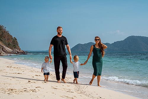 Семейная фотосессия на необитаемом острове на Пхукете