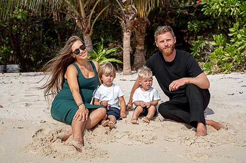 Семейная фотосессия на необитаемом острове на Пхукете