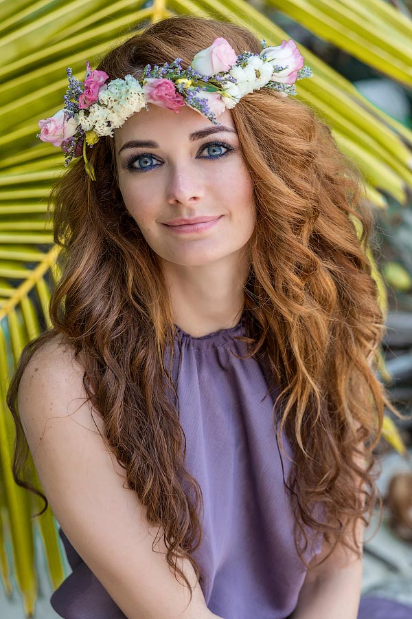 Веночек на голову из цветов на Пхукете