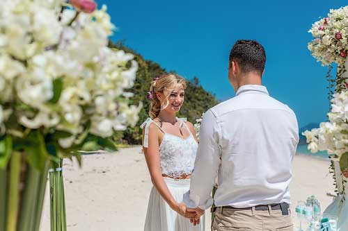 Ина и Таутвидас свадьба на Пхукете в Таиланде