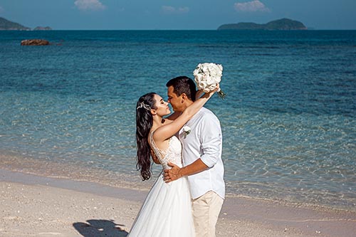 Артур и Николь свадьба на Пхукете в Таиланде