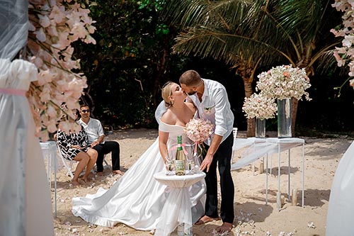 Иван и Анастасия свадьба на Пхукете в Таиланде