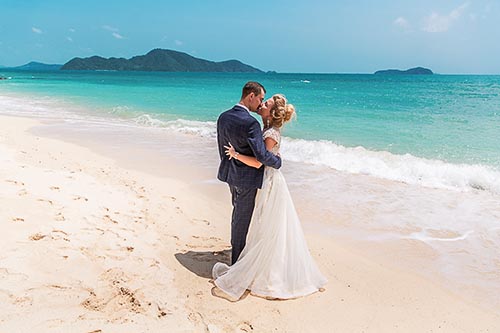 Свадебная фотосессия на Пхукете на необитаемом острове