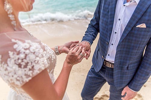 Свадебная фотосессия на Пхукете на необитаемом острове