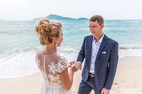 Свадебная фотосессия на Пхукете на необитаемом острове