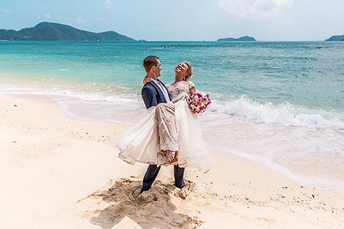 Свадебная фотосессия на Пхукете на необитаемом острове