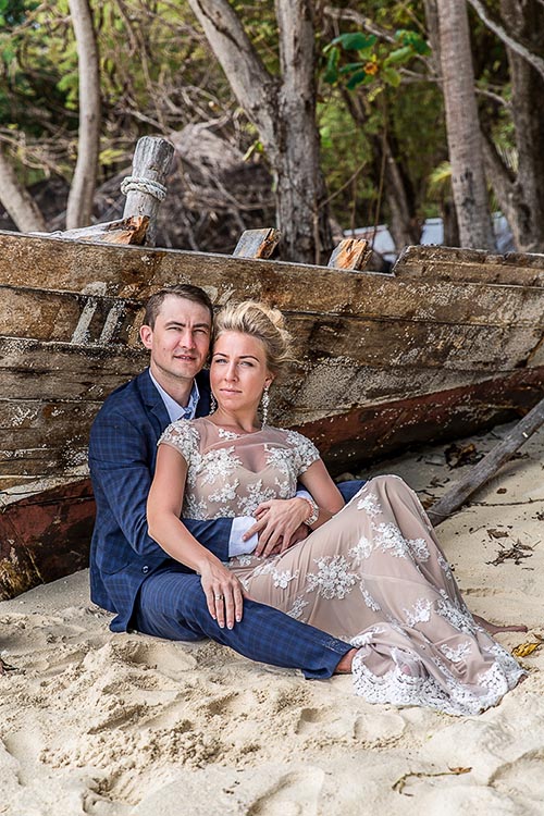 Свадебная фотосессия на Пхукете на необитаемом острове