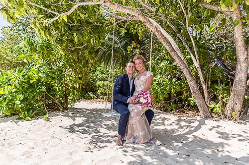 Свадебная фотосессия на Пхукете на необитаемом острове