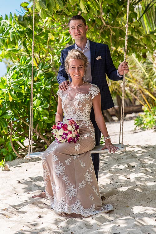 Свадебная фотосессия на Пхукете на необитаемом острове