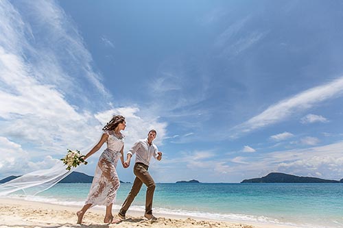 Свадебная фотосессия на необитаемом острове вблизи Пхукета