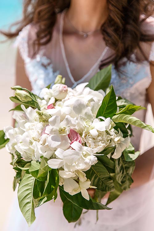 Свадебная фотосессия на необитаемом острове вблизи Пхукета