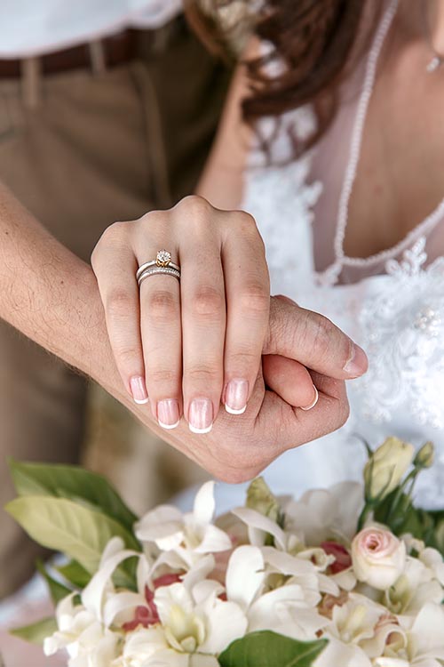 Свадебная фотосессия на необитаемом острове вблизи Пхукета