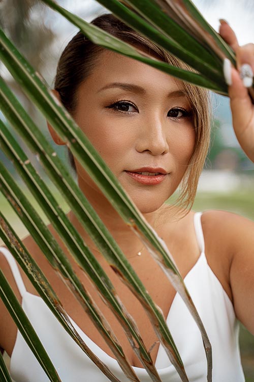 Свадебная фотосессия на пляже Карон на Пхукете в Таиланде