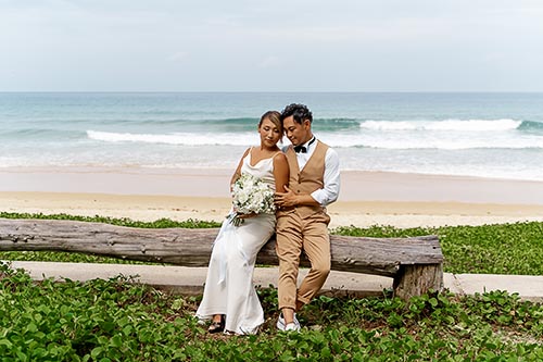 Свадебная фотосессия на пляже Карон на Пхукете в Таиланде