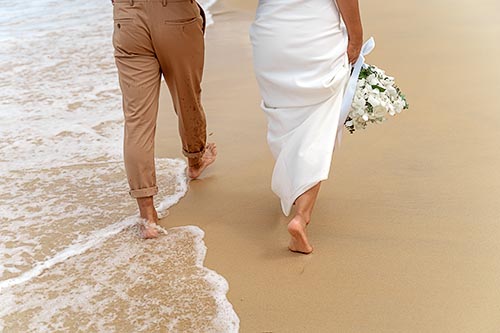 Свадебная фотосессия на пляже Карон на Пхукете в Таиланде